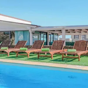 Villa Cobas Con Piscina Y Privada