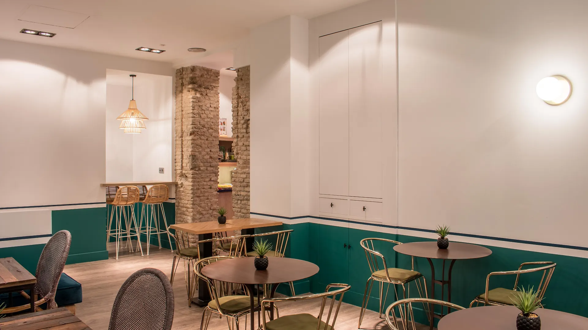 Hotel Petit Palace Canalejas Sevilla