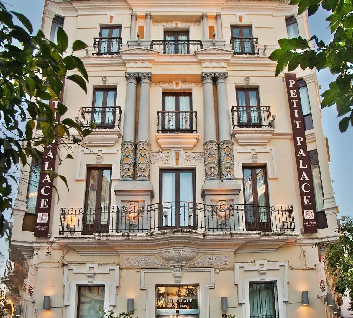 ** Hotel Petit Palace Canalejas Sevilla Spain