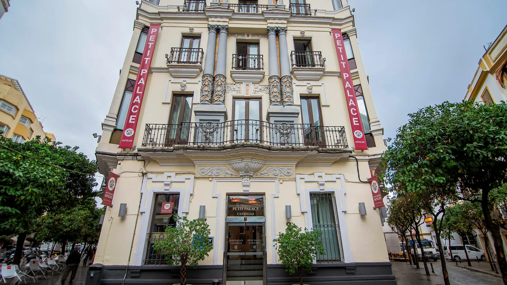 מלון Petit Palace Canalejas Sevilla