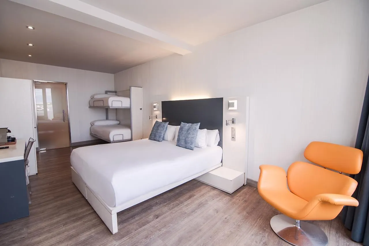 ** מלון Petit Palace Canalejas Sevilla ספרד